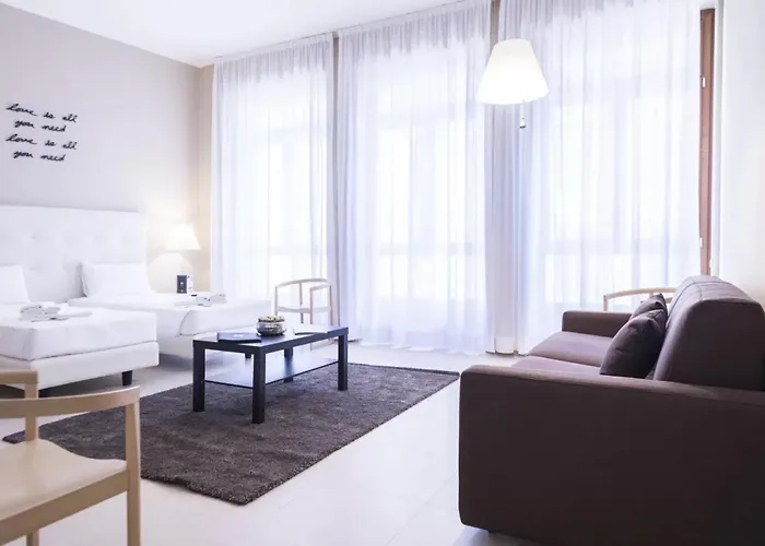 Italianway Collection - Cannobio 8 * Milan